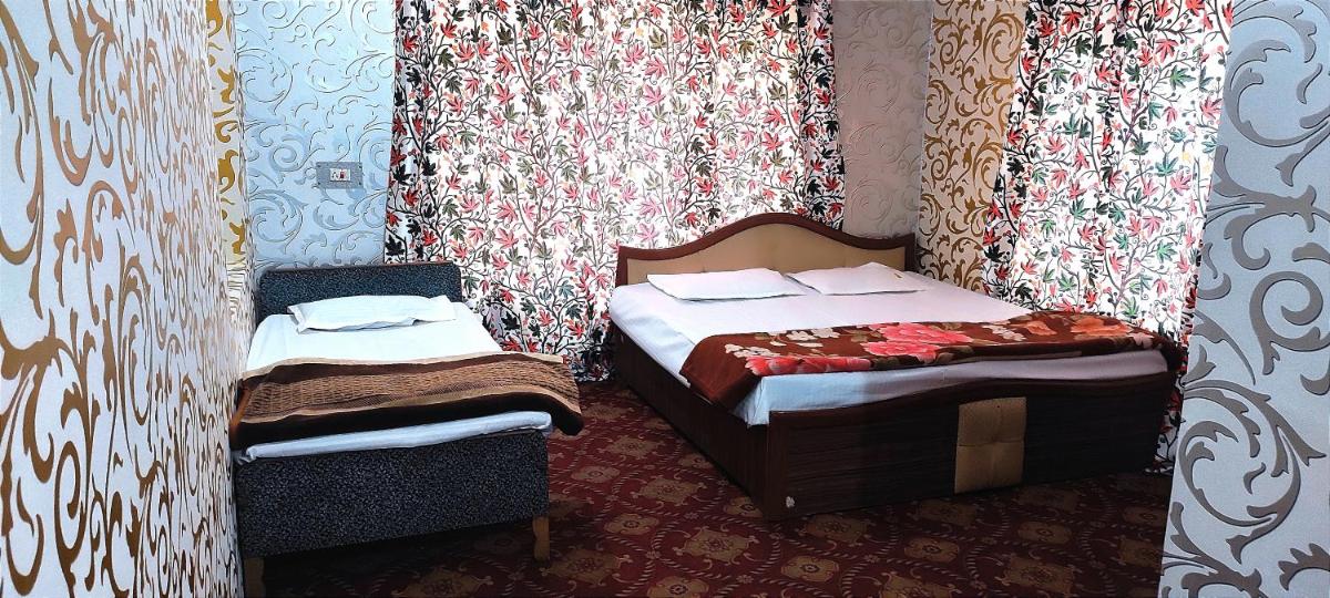 Hotel Fabulous Kashmir