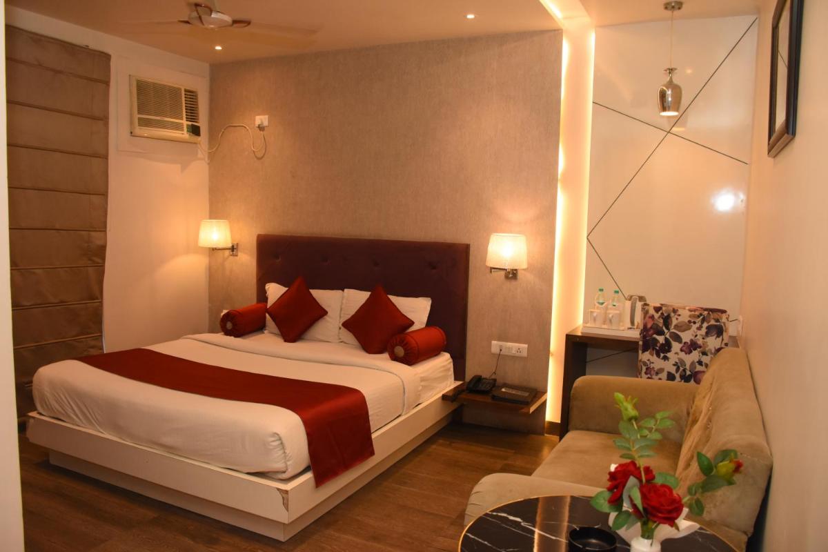 Hotel Gurveer Royal
