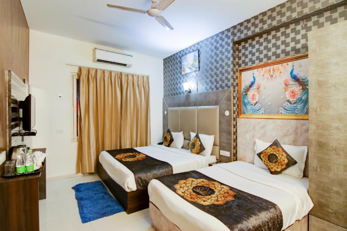 Hotel HSP Suites At Delhi Airport