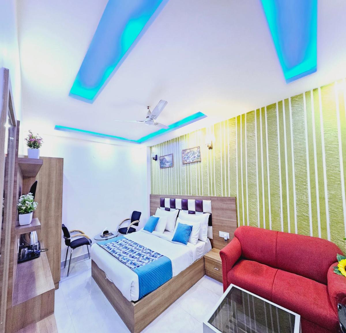 Hotel LINDA GRAND Near International Airport BY-Gross Group