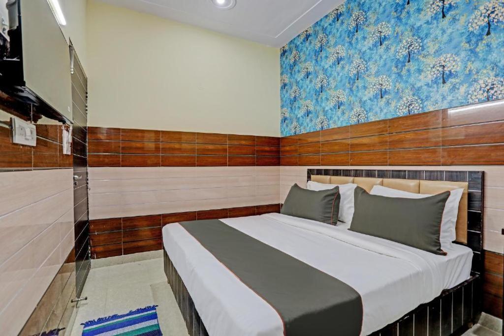 HOTEL LYF SUITES NOIDA 63