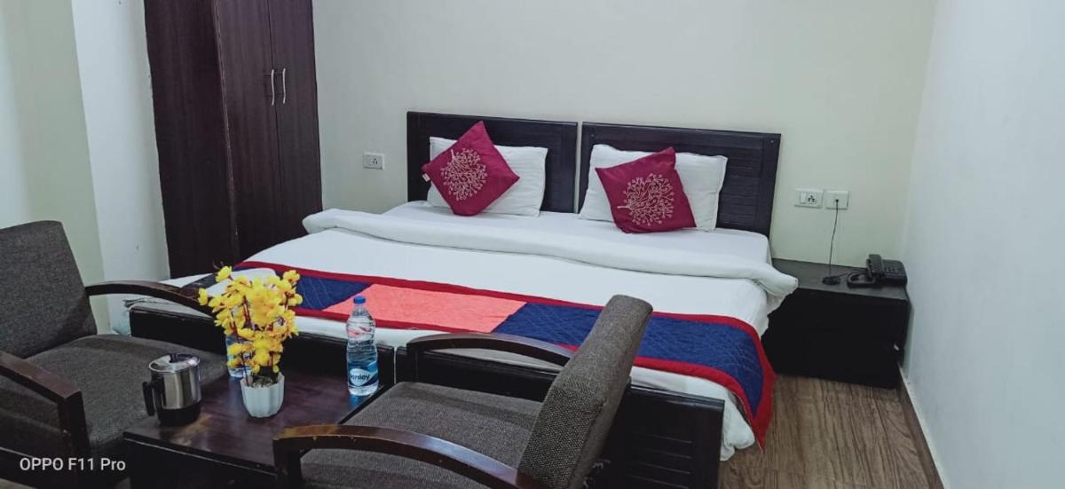 Hotel Marigold