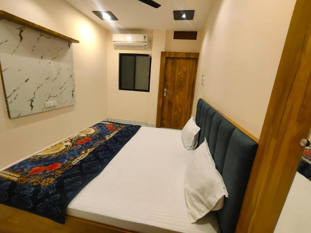 Hotel Om namah shivay(Guest house)