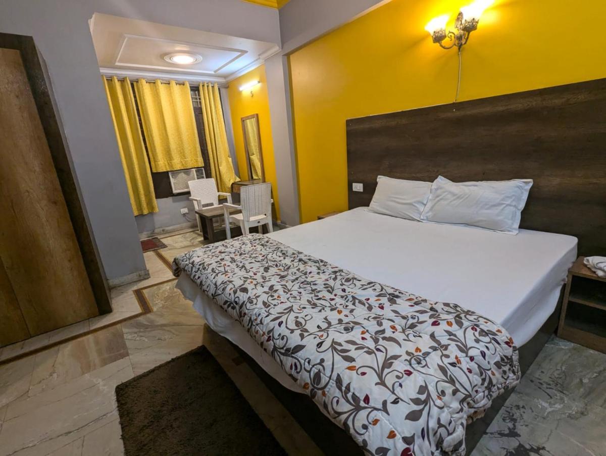 Hotel Parijat Inn - A Boutique Stay