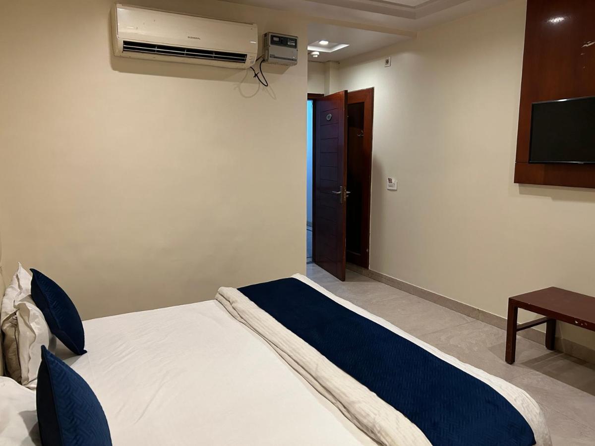 Hotel Plaza Saphire Delhi