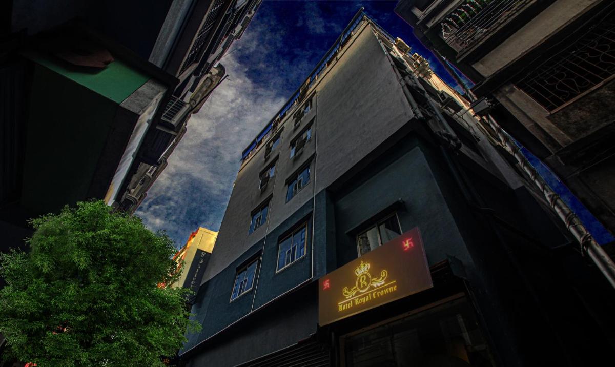 Hotel Royal Crowne near Kolkata Airport