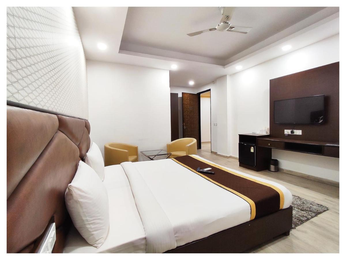 Hotel Sai Village near Gurgaon City Centre