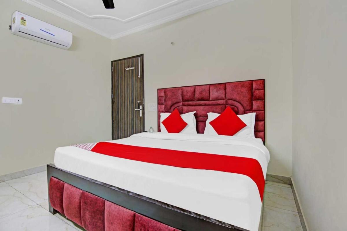 Hotel Sky Residency Near Pvr Vikaspuri Delhi