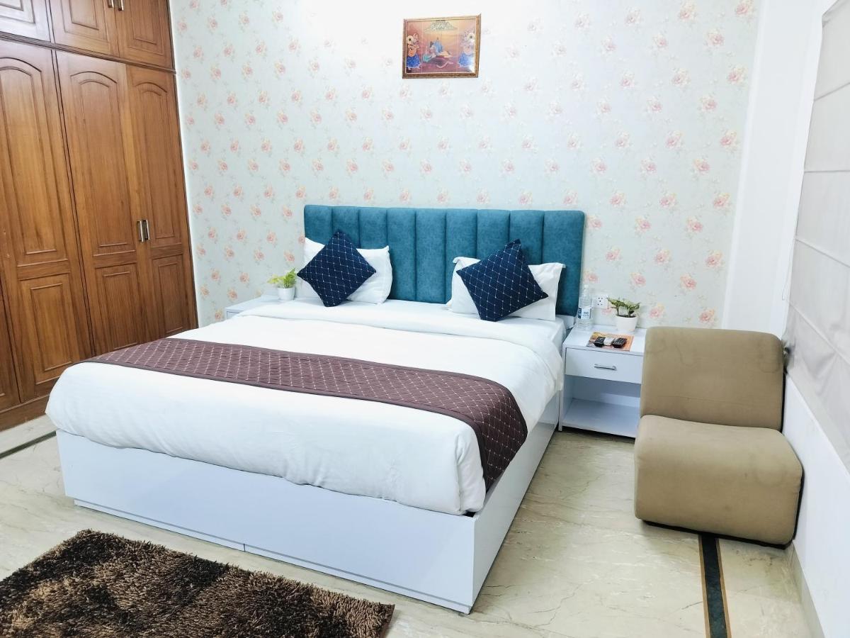 Hotel Soft Petal Residency Near Delhi International Airport