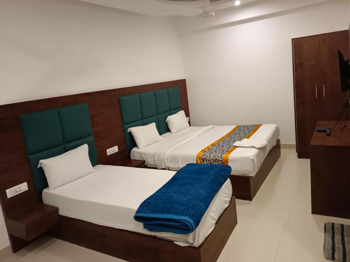 Hotel Tela Suite A Family Hotel Near Delhi Airport