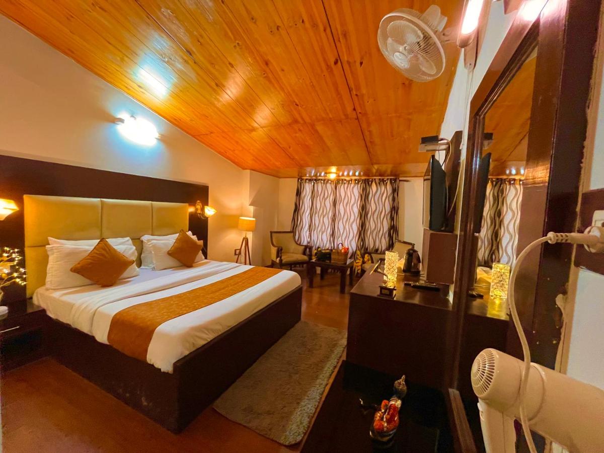 Hotel The North Wind in City Center, Manali