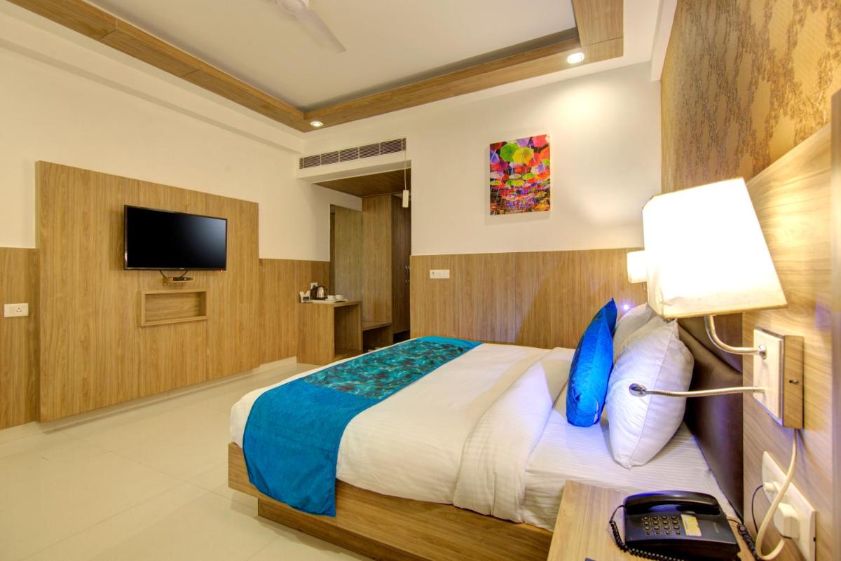 Hotel The Prime Elevate -Free Airport Pick up & Drop
