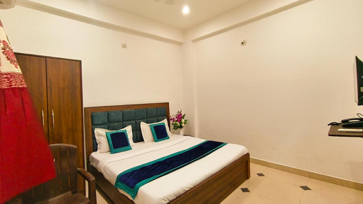 Hotel Udaipur Holiday
