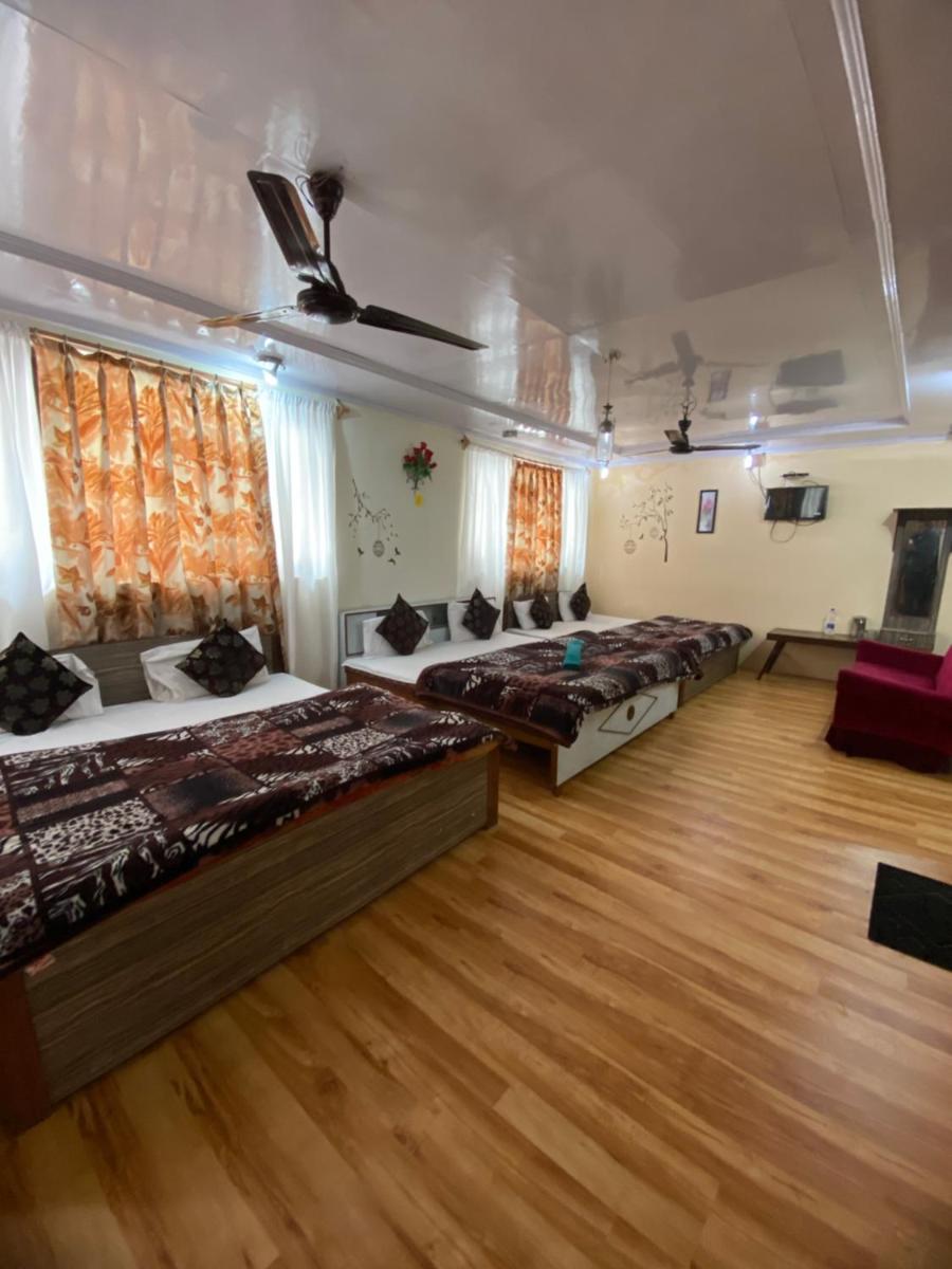 Hotel Young Mamta