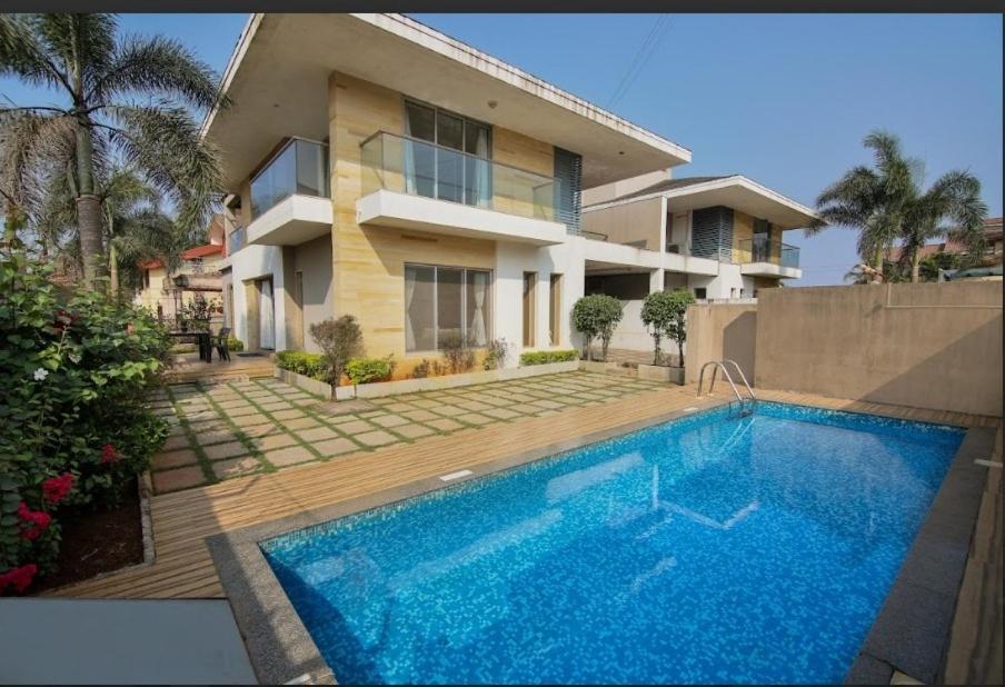 Hunters Wood Villa