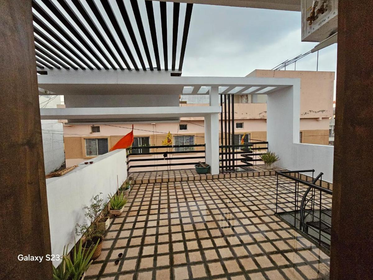 Kshipra Home Stays