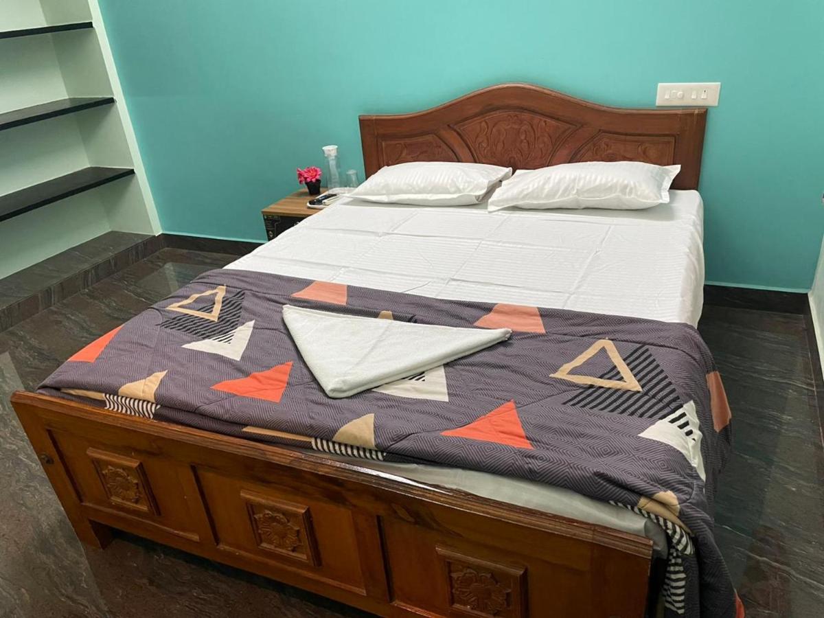 La Tanvi Villa @Serenity beach side