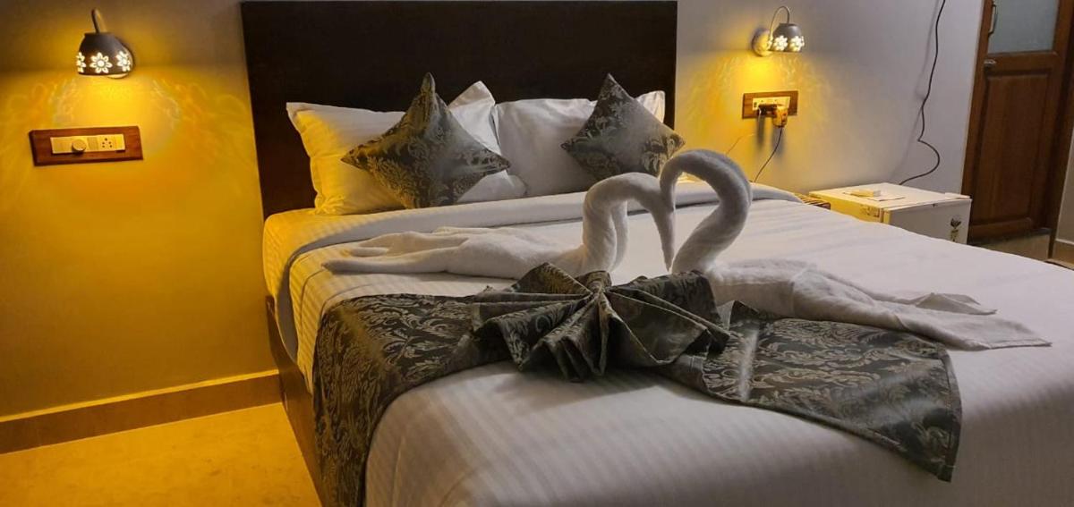 Le Supreme Inn (the lap of luxury)