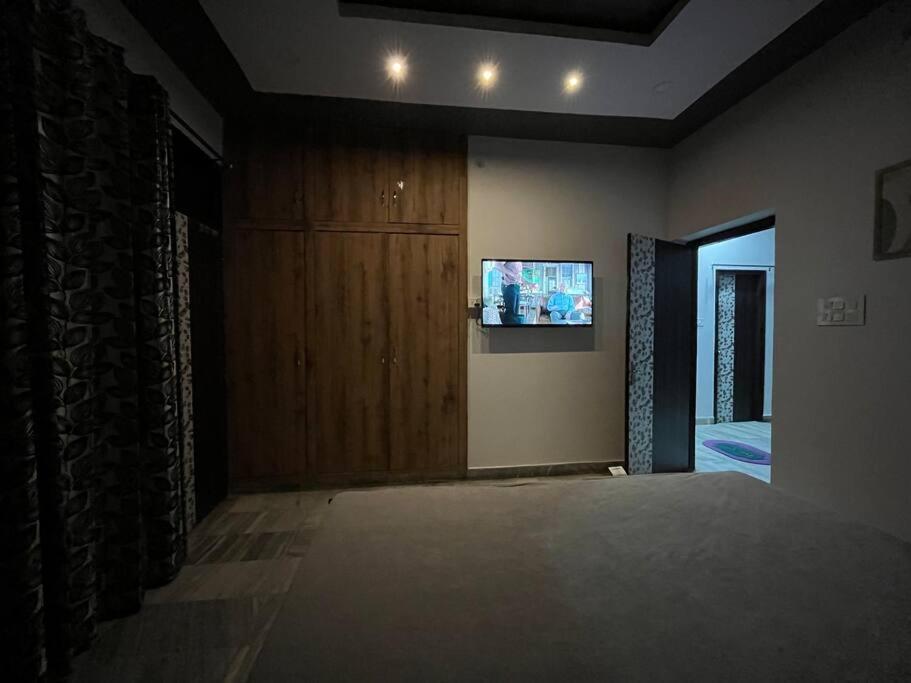 Leafy Paradise Private Room