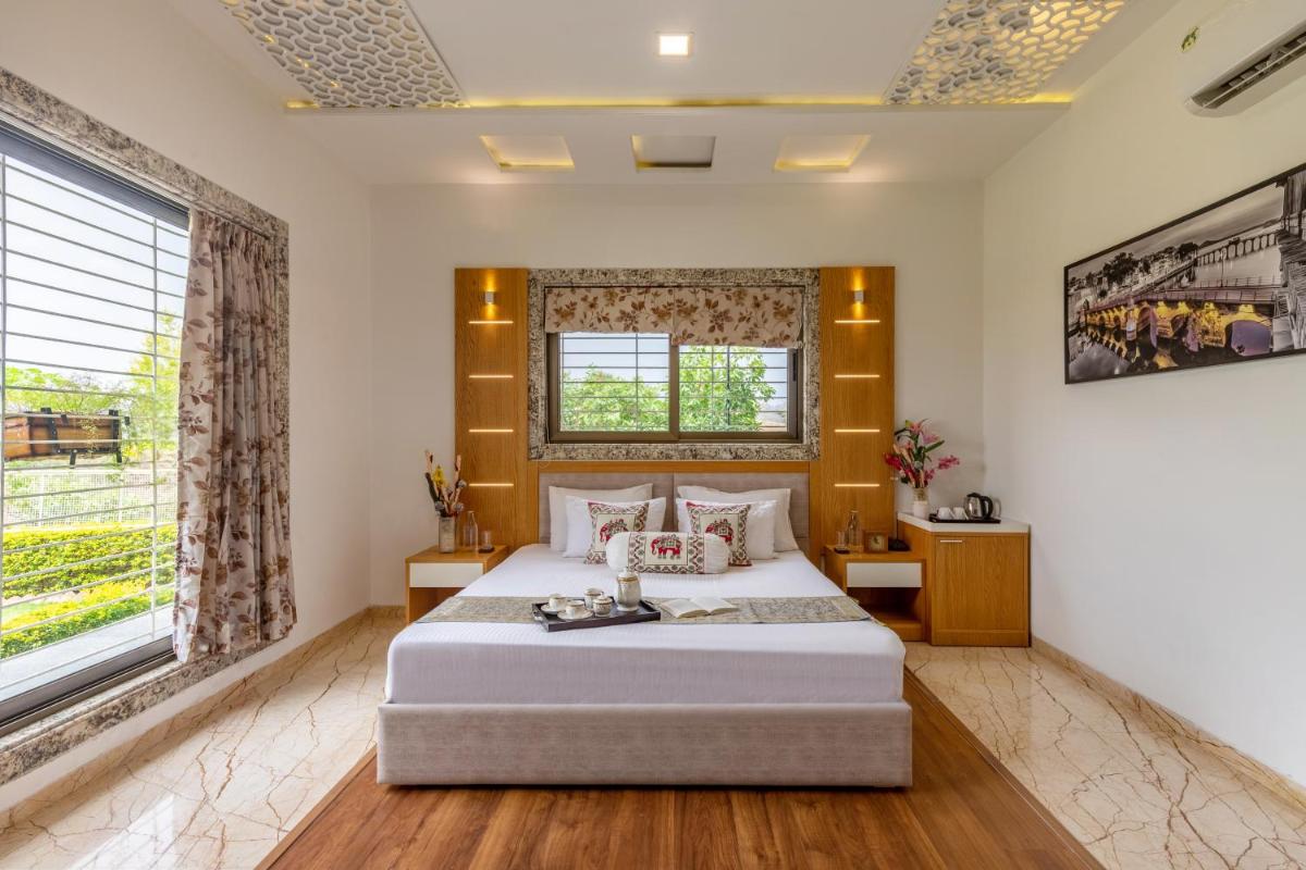 Luxe 2 BHK retreat villa with pvt pool in Udaipur