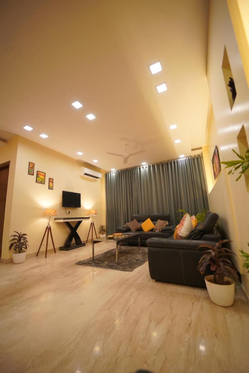 Luxury 3BHK Service Apartment -Golf Course Road, Gurgaon