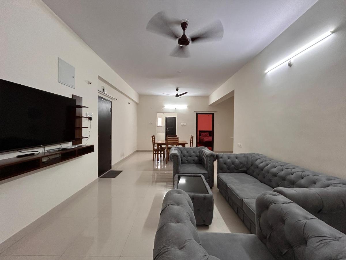 Mee homes 2 bhk fully furnished Madhapur 302