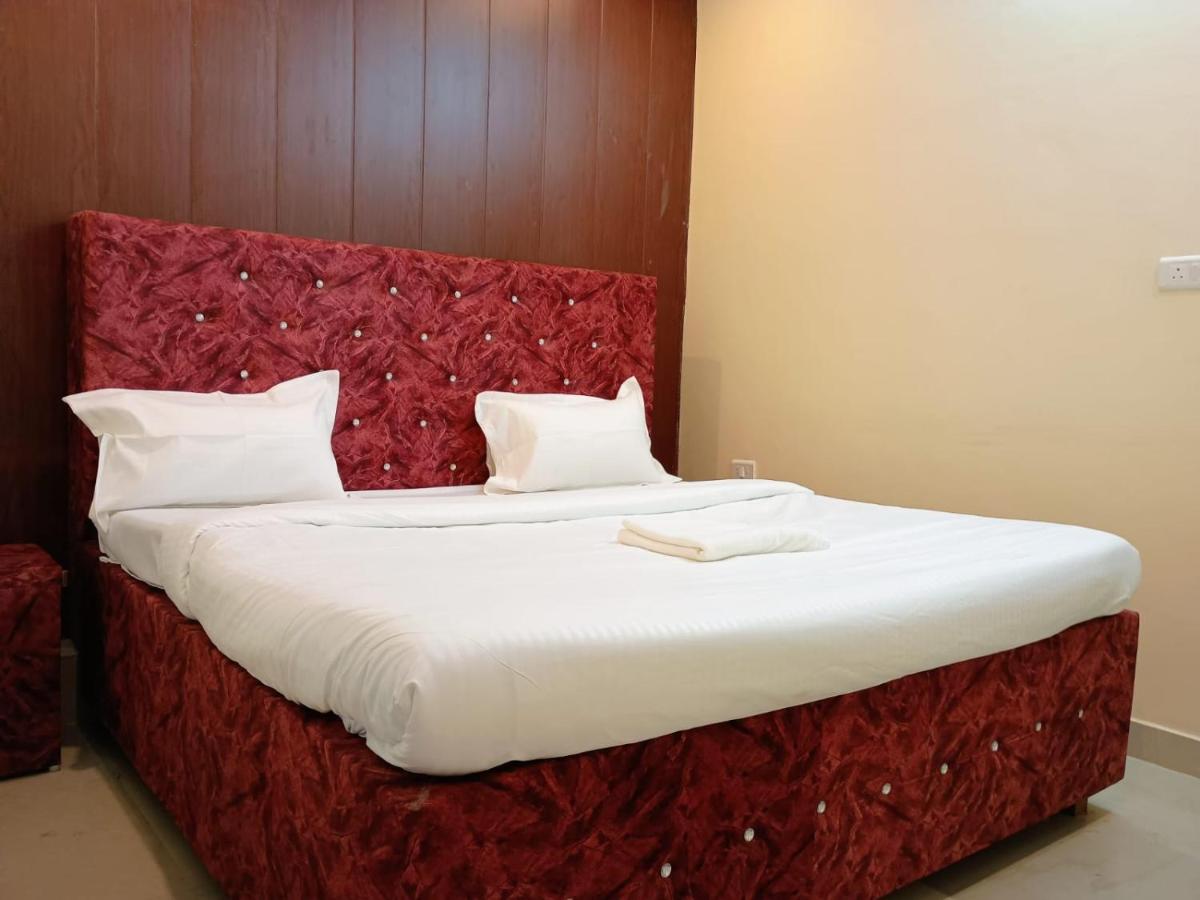 Metro Regency- Couple Friendly Hotel In Lucknow