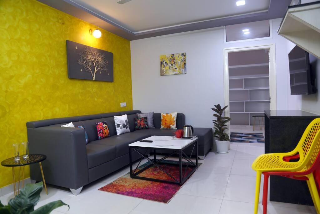 MidTown-1BHK, Near AIG Hospital, Hitech City(prepaid homes)