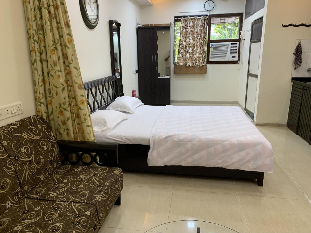Mon Repose Studio Apt Bandra