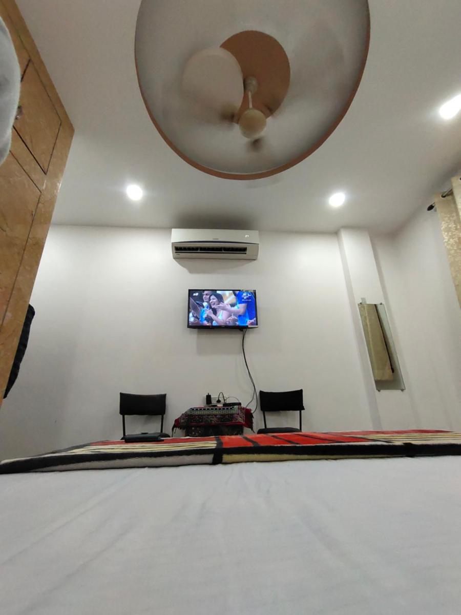 New Aroma Guest House