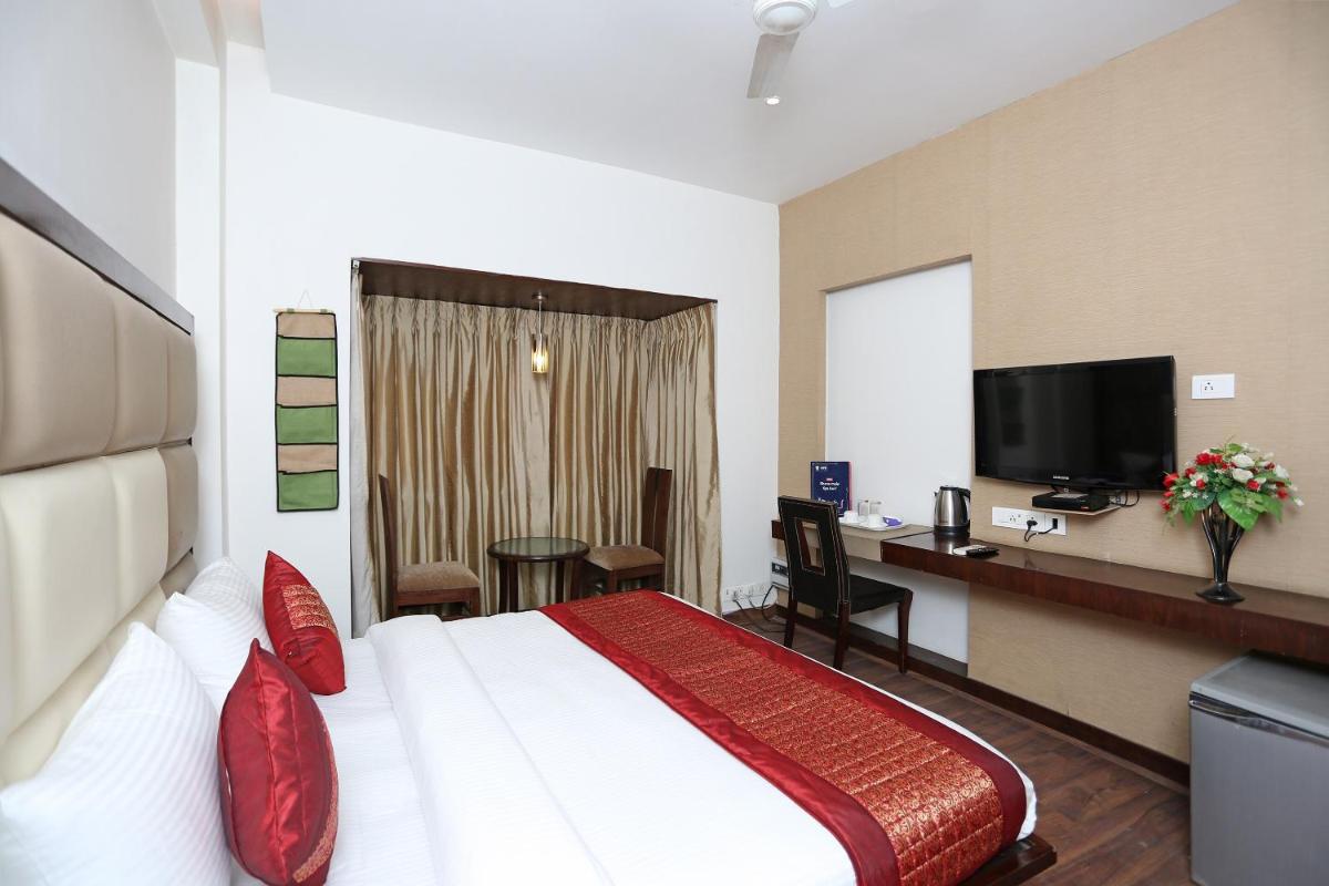 OYO Asian Hospitality Near Aravali Biodiversity Park