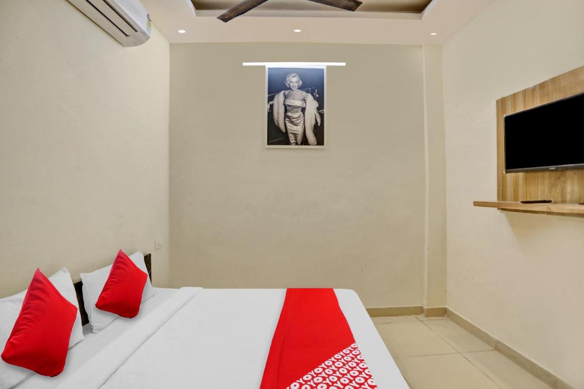 OYO Flagship 80648 Hotel Surajmal