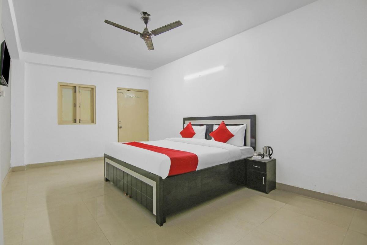 OYO Flagship Akash Palace