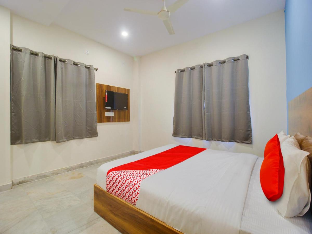 OYO FLAGSHIP HOTEL HAPPY HOMES @ TARNAKA