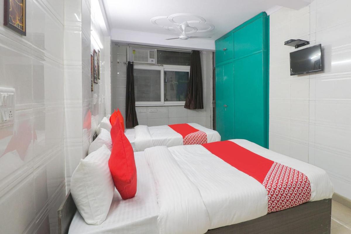 OYO Flagship Hotel Unwind