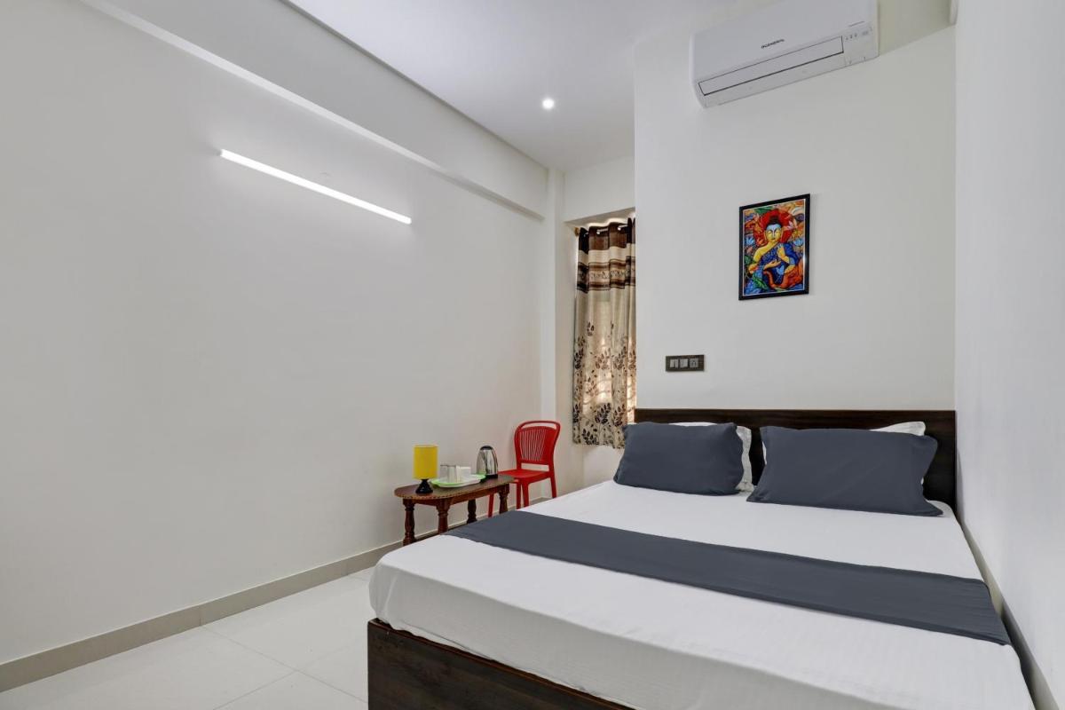 OYO Flagship J.K. Suites & Rooms