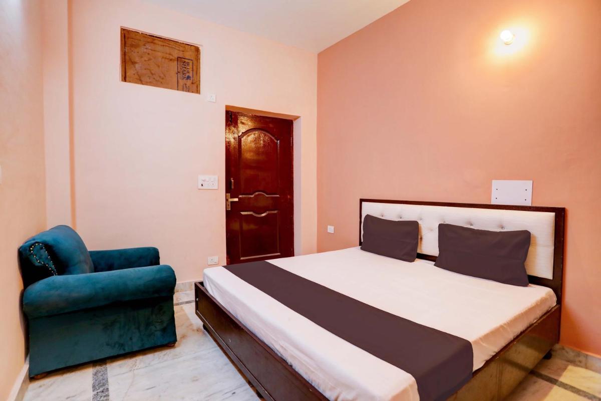 OYO Home Tilak Hotel 24