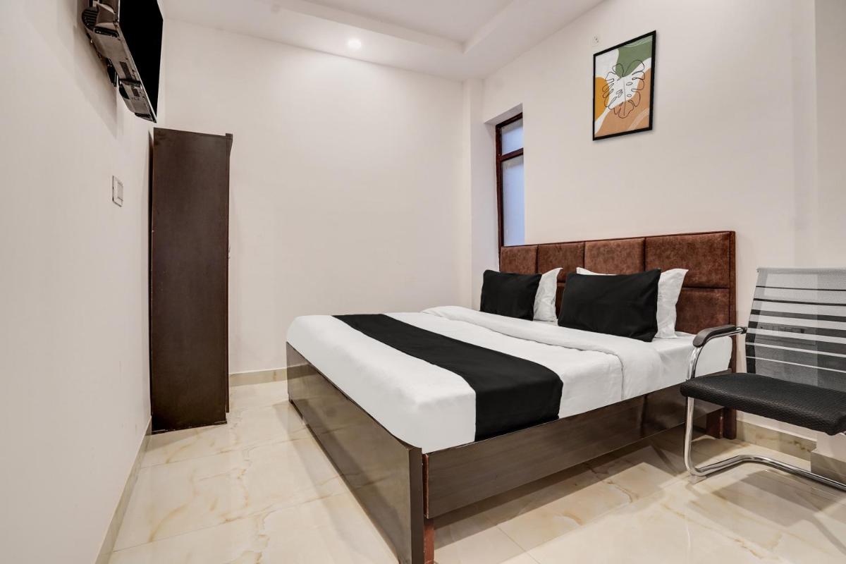 OYO Hotel City Star