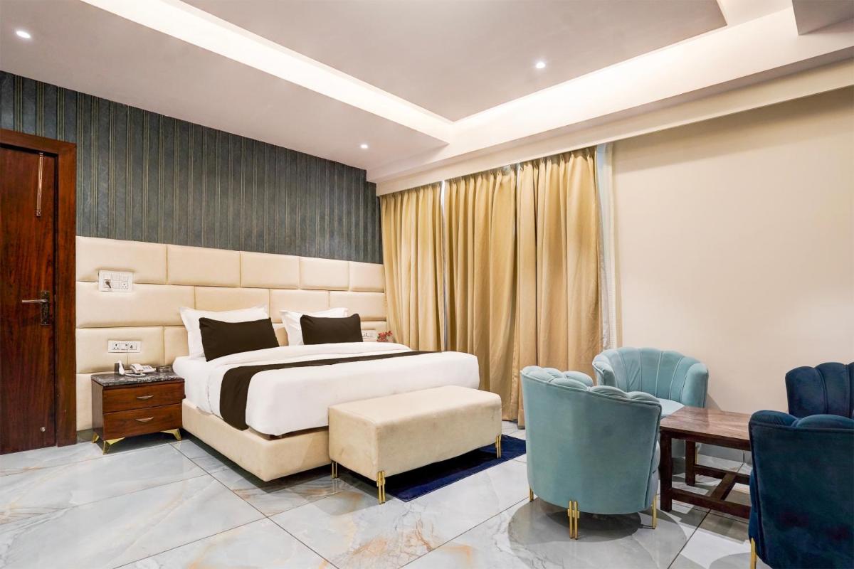 OYO Hotel D2