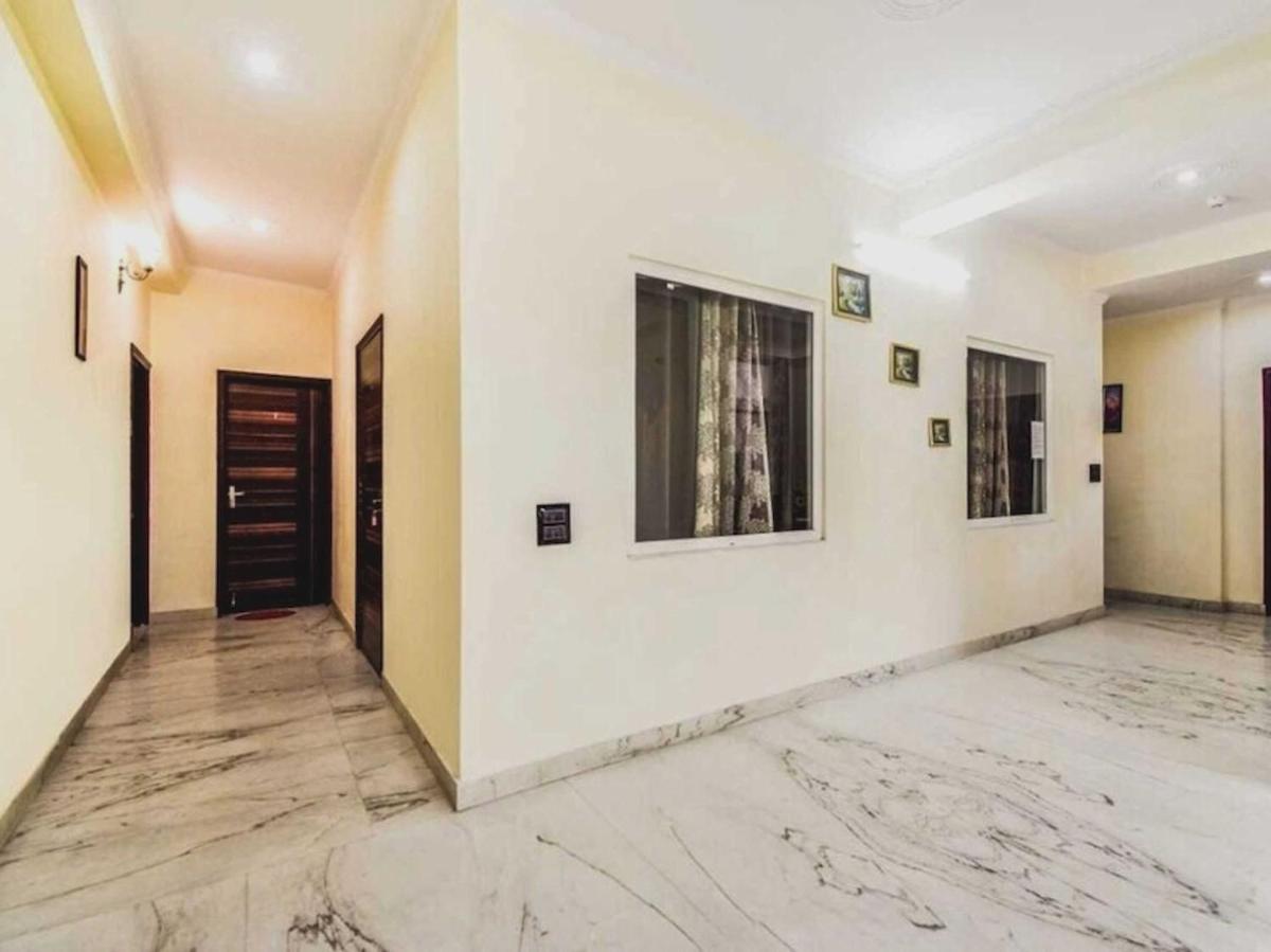 OYO Hotel Glory Stay
