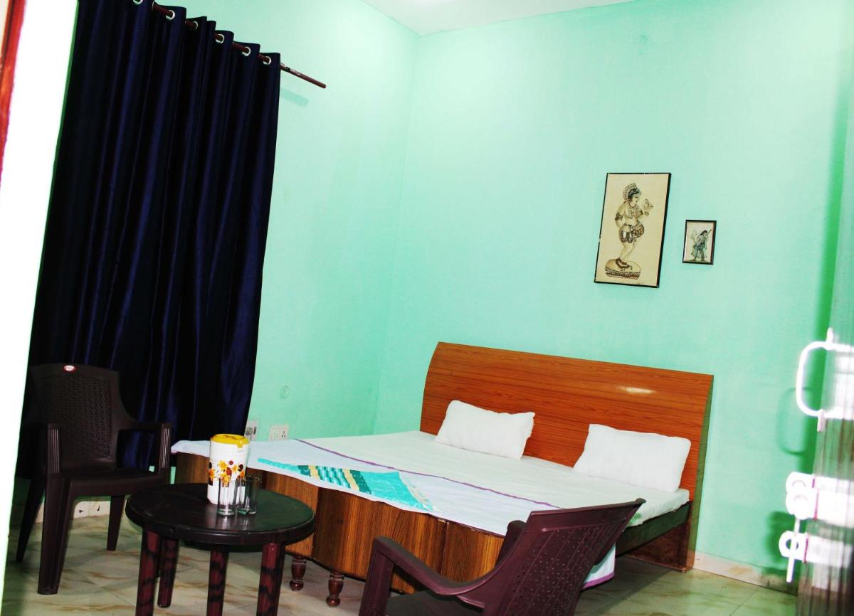 OYO Hotel Gracious Inn