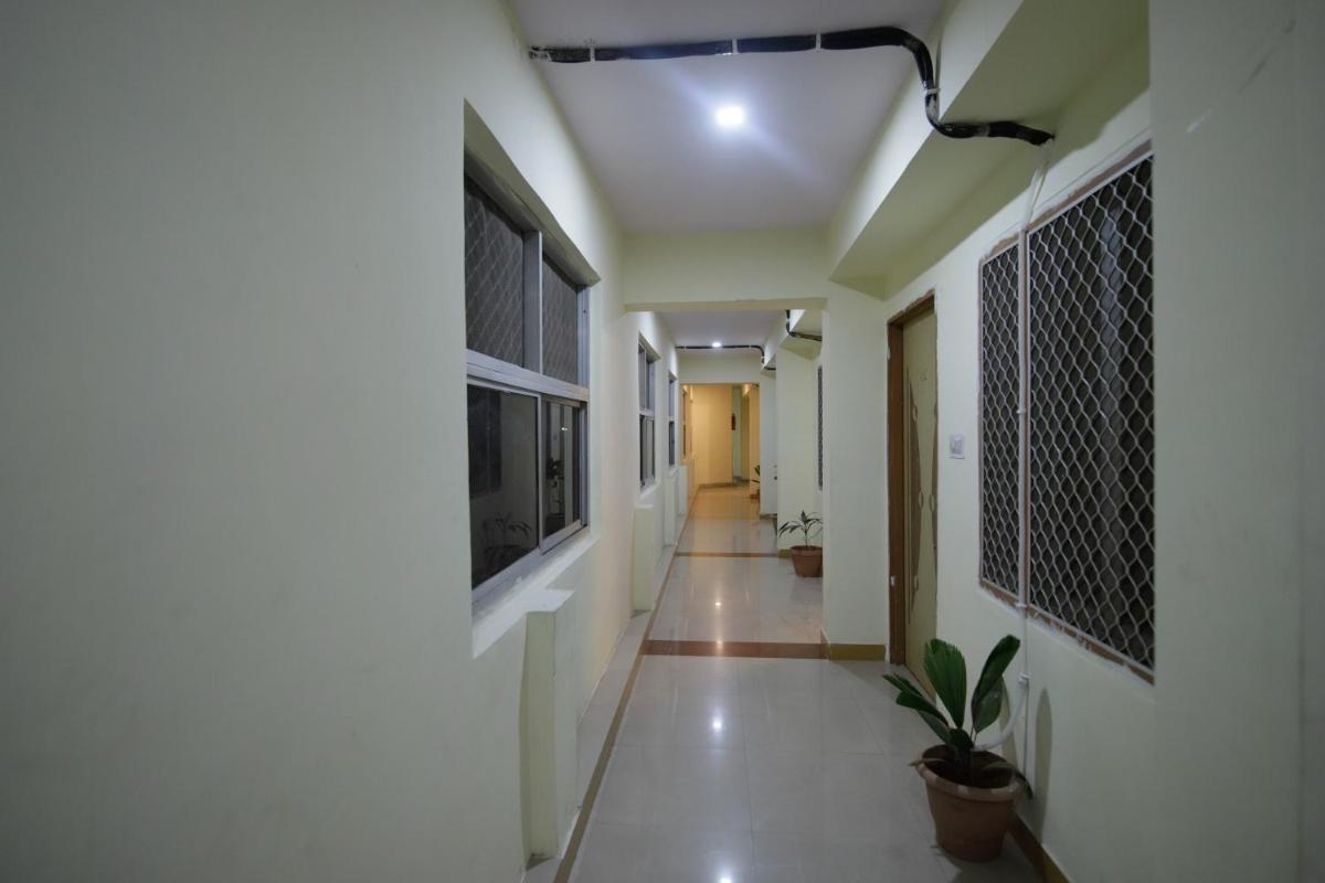 OYO HOTEL KARANI DARSHAN