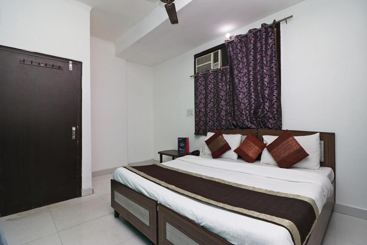 OYO Hotel Mahak Palace