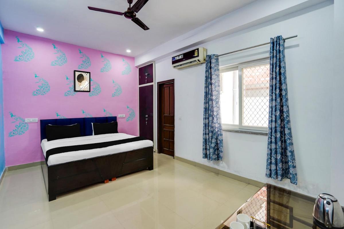 OYO Hotel Royal palace