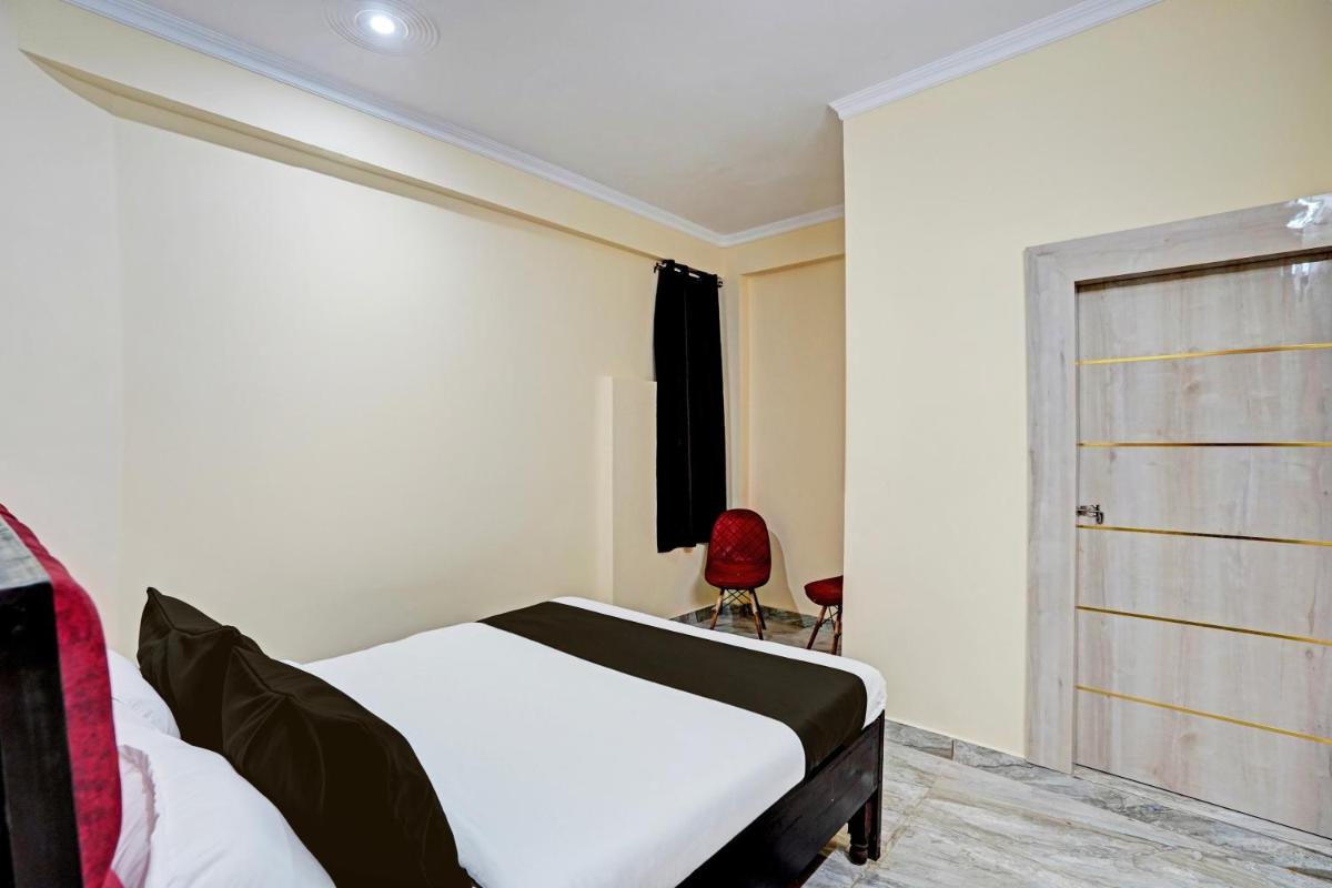 OYO NEW STAR ROOMS