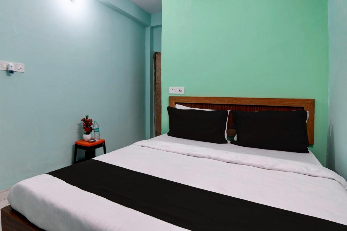 OYO Relax Inn
