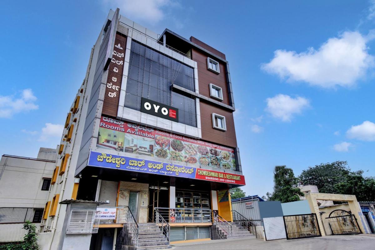 OYO S M Boarding and lodging