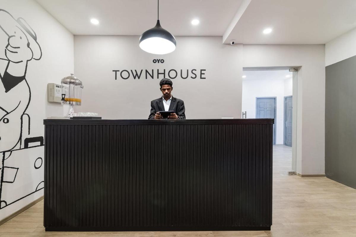 OYO TOWNHOUSE XOTEL