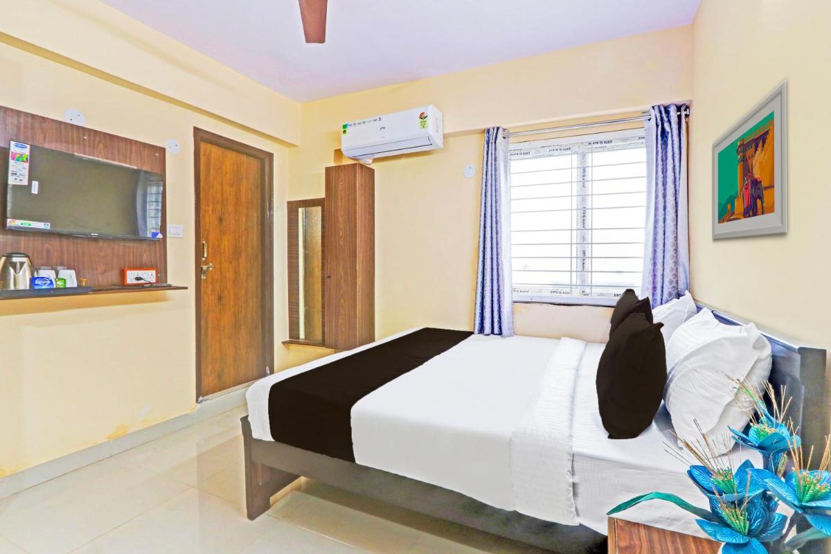 OYO Tulasi Premium Rooms