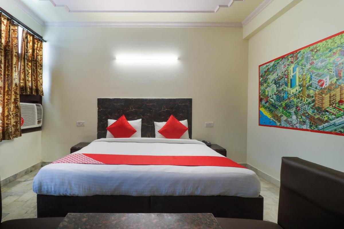 OYO Vijeet Palace